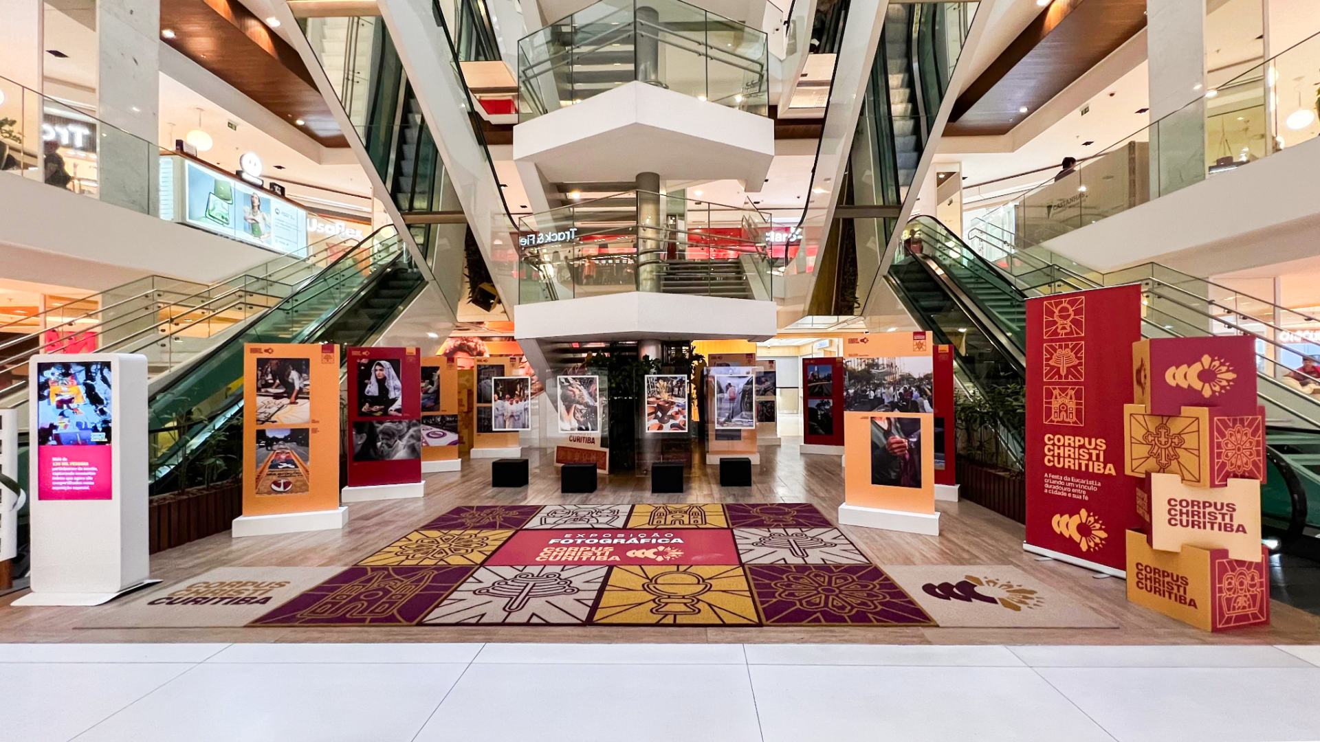 Exposição reúne finalistas do Concurso Fotográfico Corpus Christi no Shopping Mueller